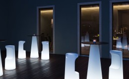 PLUST TABLE LIGHT 1